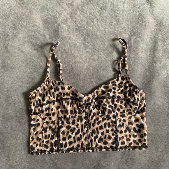 Leopard crop top - Picture 1 of 2